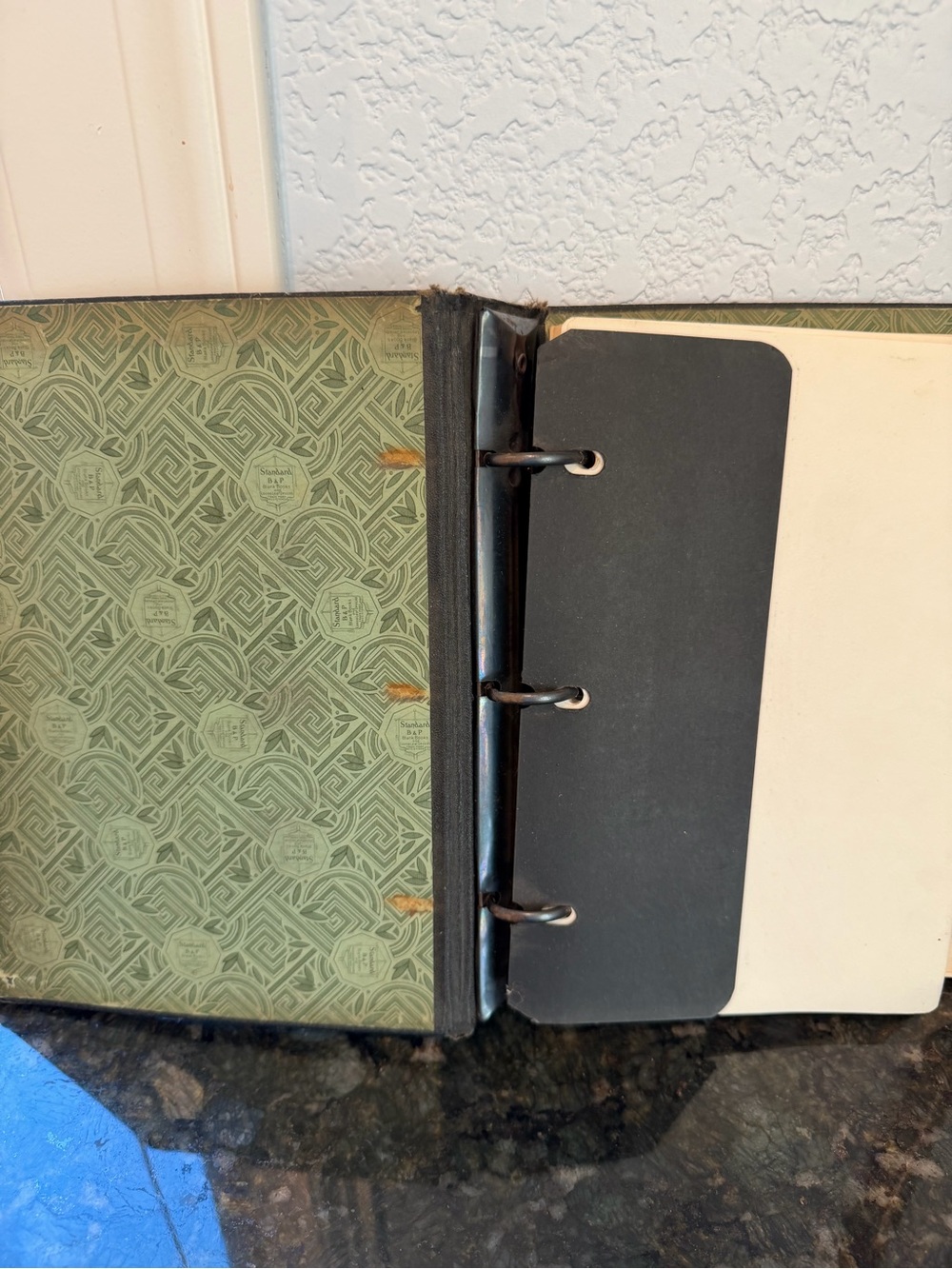 VTG Boorum & Pease 3 Ring Refillable Notebook Binder. W Paper inserts. USA. X348 - Picture 2 of 10